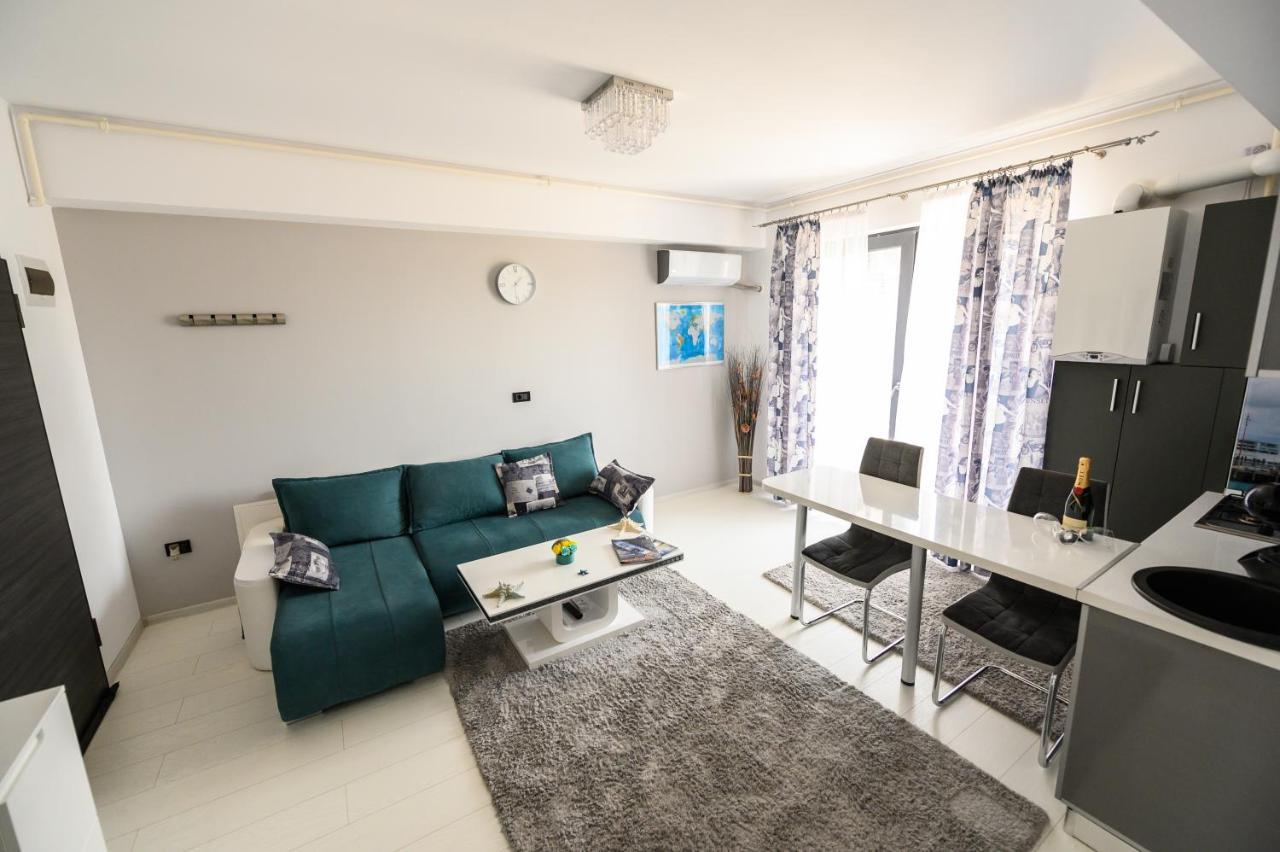 The Captain'S Home - Mamaia Nord Navodari Exterior photo